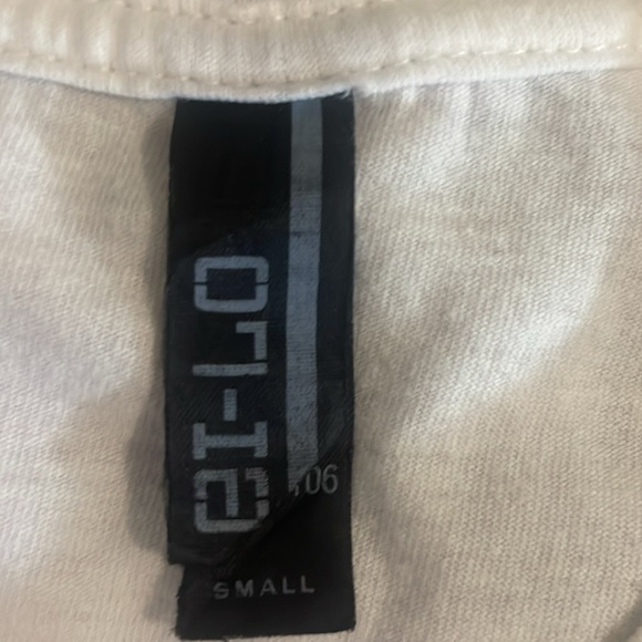 2/$30 Ed Sheeran Divide Tour Concert T-Shirt Size Small - Picture 16 of 16